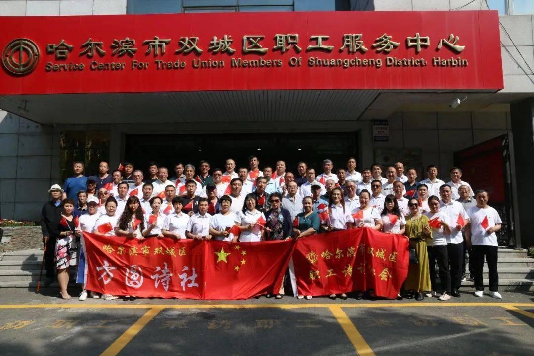 学以致用!医学生放假回家用解剖知识帮剔肉